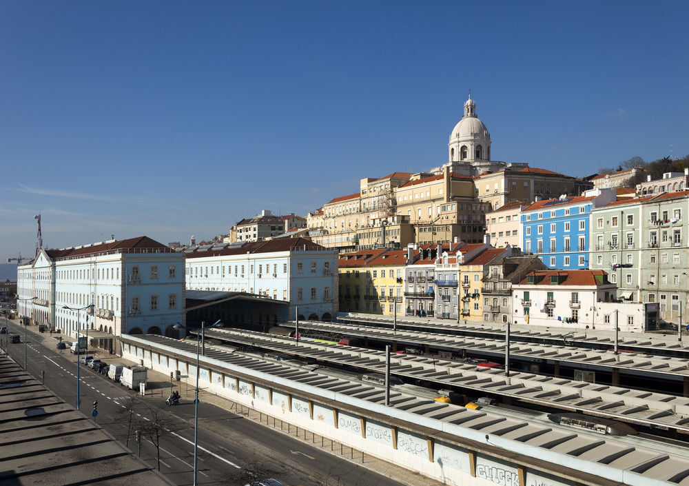 Hello Lisbon Santa Apolonia Apartments Exteriör bild